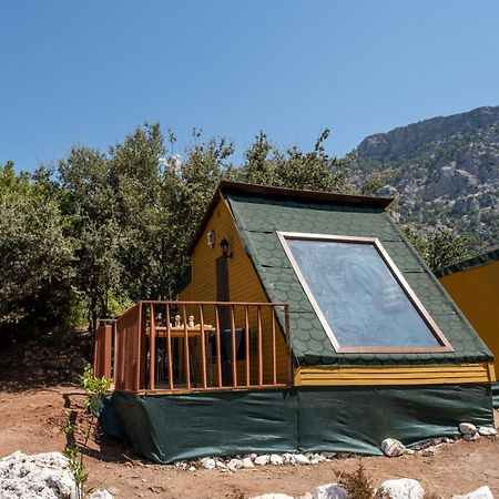 Goat Bungalow And Camping Hotell Faralya Exteriör bild