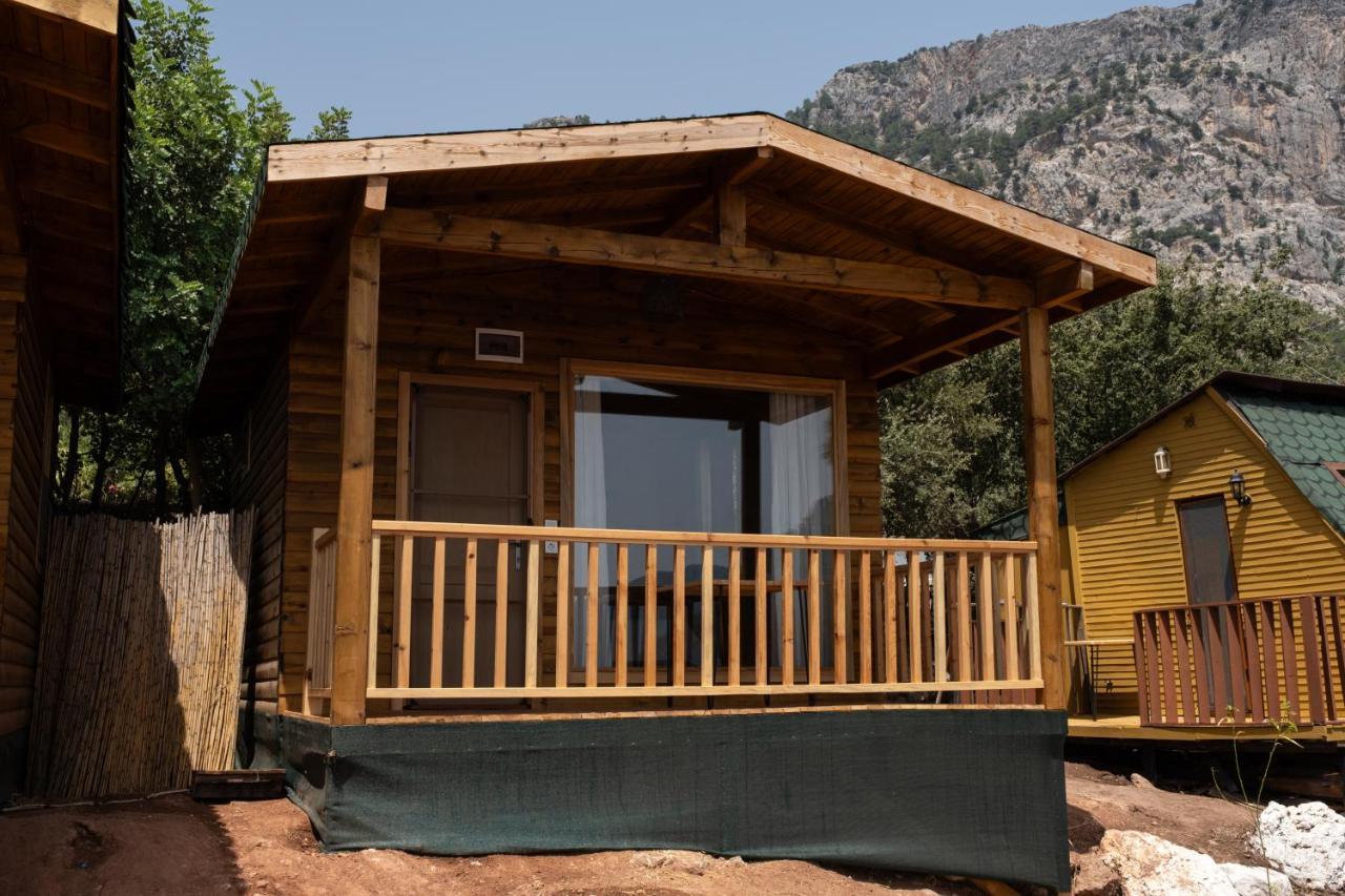 Goat Bungalow And Camping Hotell Faralya Exteriör bild