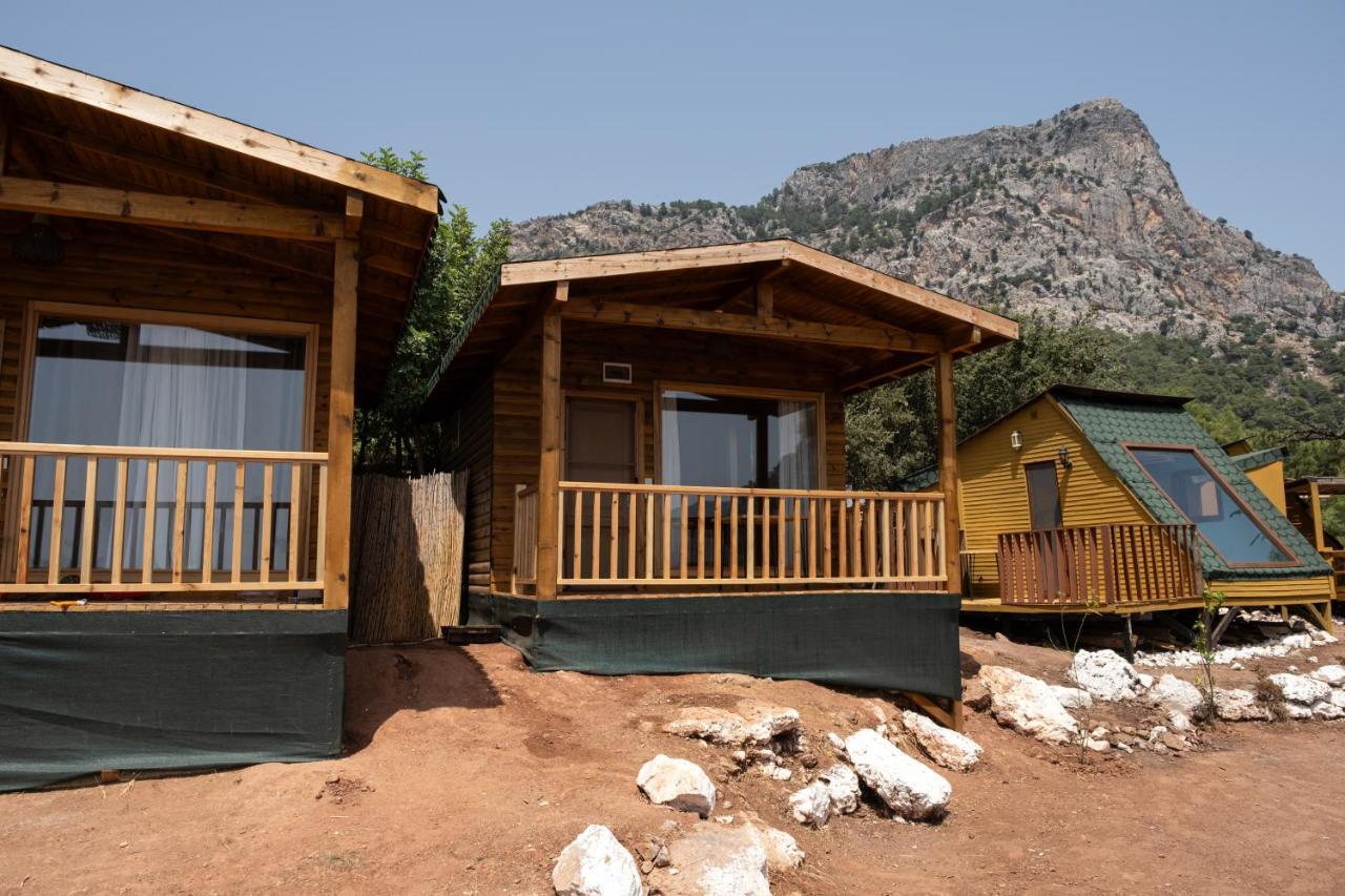 Goat Bungalow And Camping Hotell Faralya Exteriör bild