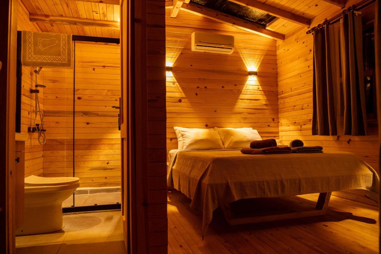 Goat Bungalow And Camping Hotell Faralya Exteriör bild